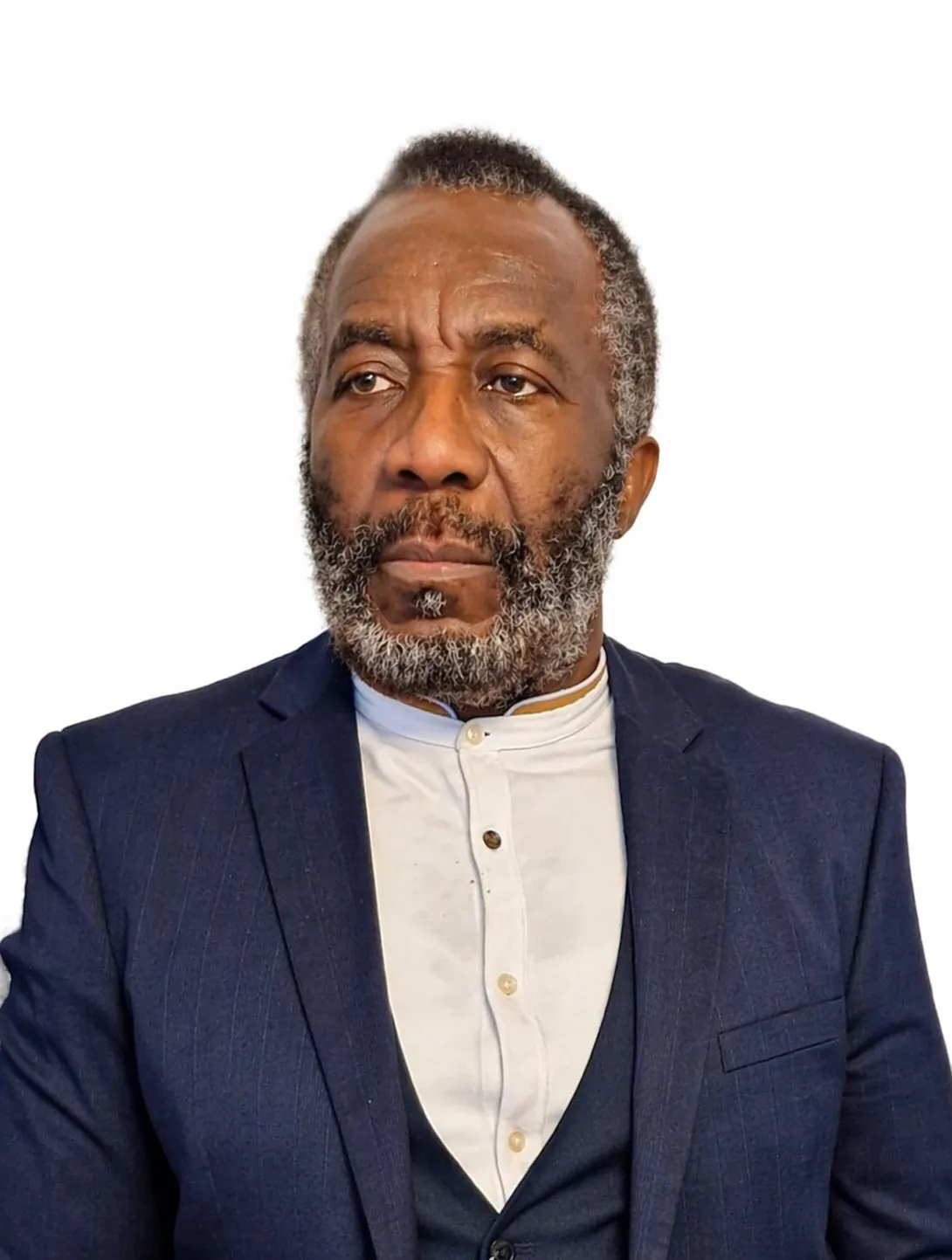 Eugene Mickael Bombatu - Finances et Comptabilité